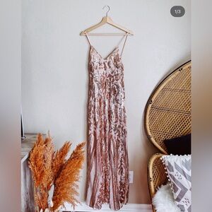 Windsor elegant dress. Worn once to a party.